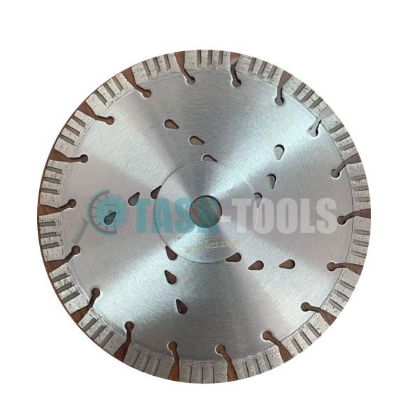 Cold pressed diamond saw blade